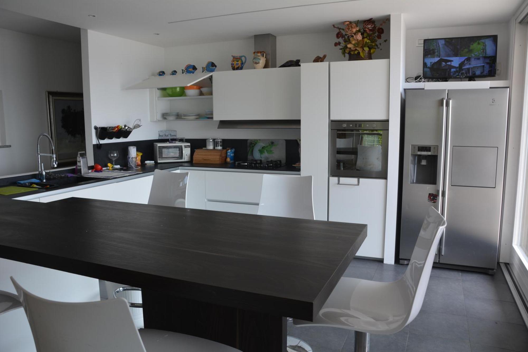 Il Girasole Apartment Meina Bilik gambar